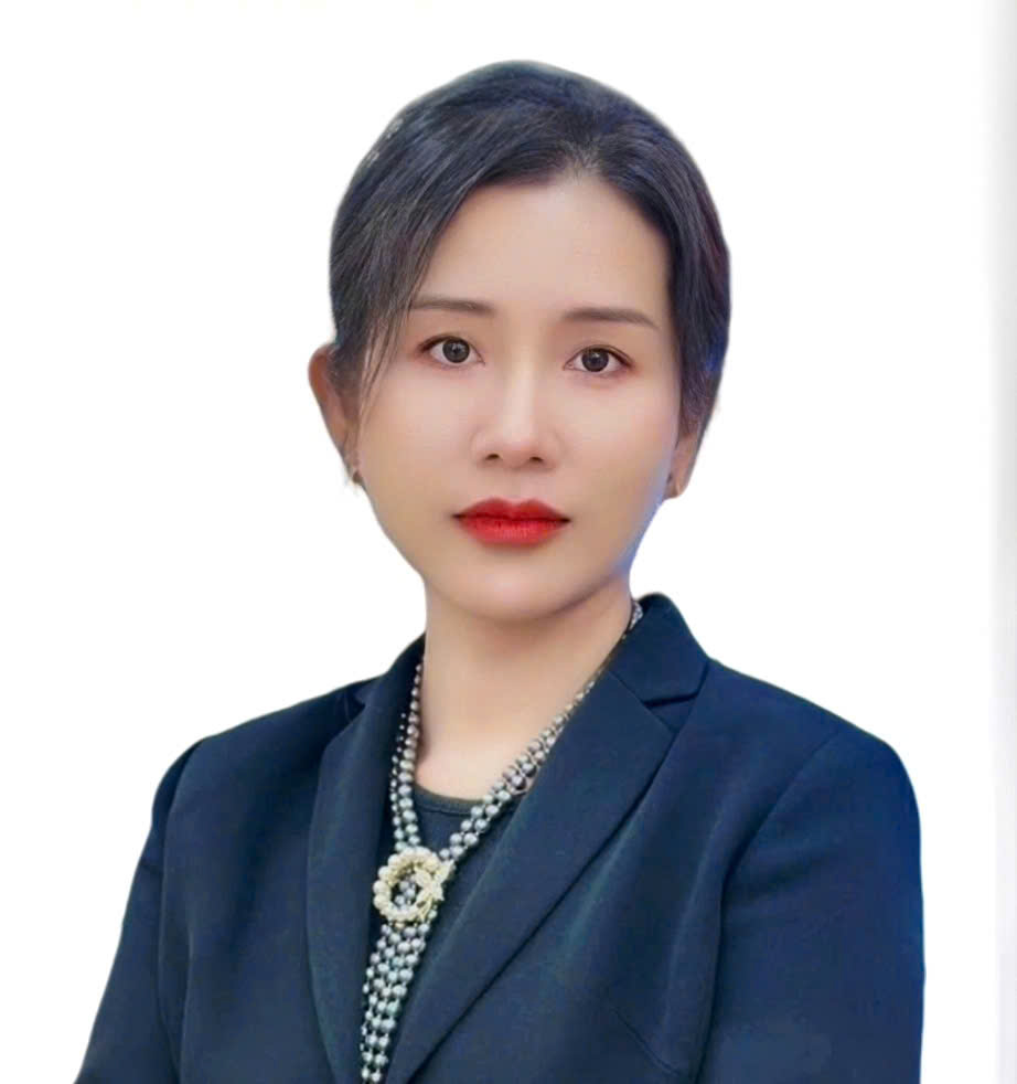 Chánh Văn Phòng - Phạm Ngọc Trinh