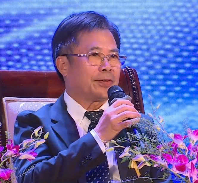 Giám Đốc Trung Tâm - Luật Sư. Tiến Sĩ Phạm Sỹ Chung