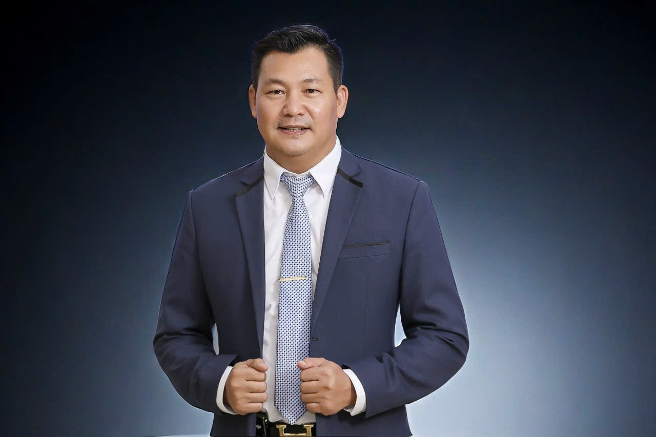 Phó Giám Đốc Thường Trực - Tiến sĩ Trần Đức Thịnh